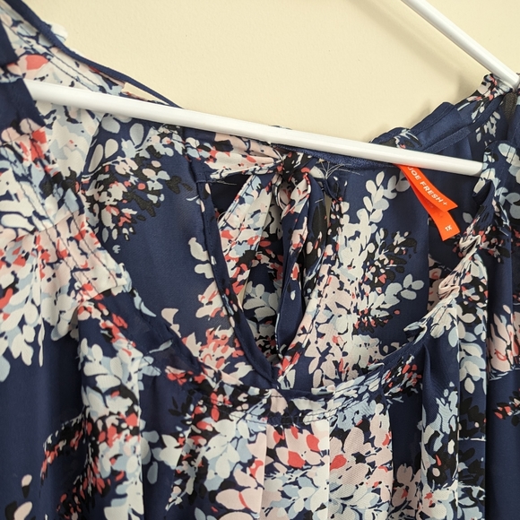 Joe Fresh Sleeveless Floral Blouse - Picture 2 of 6